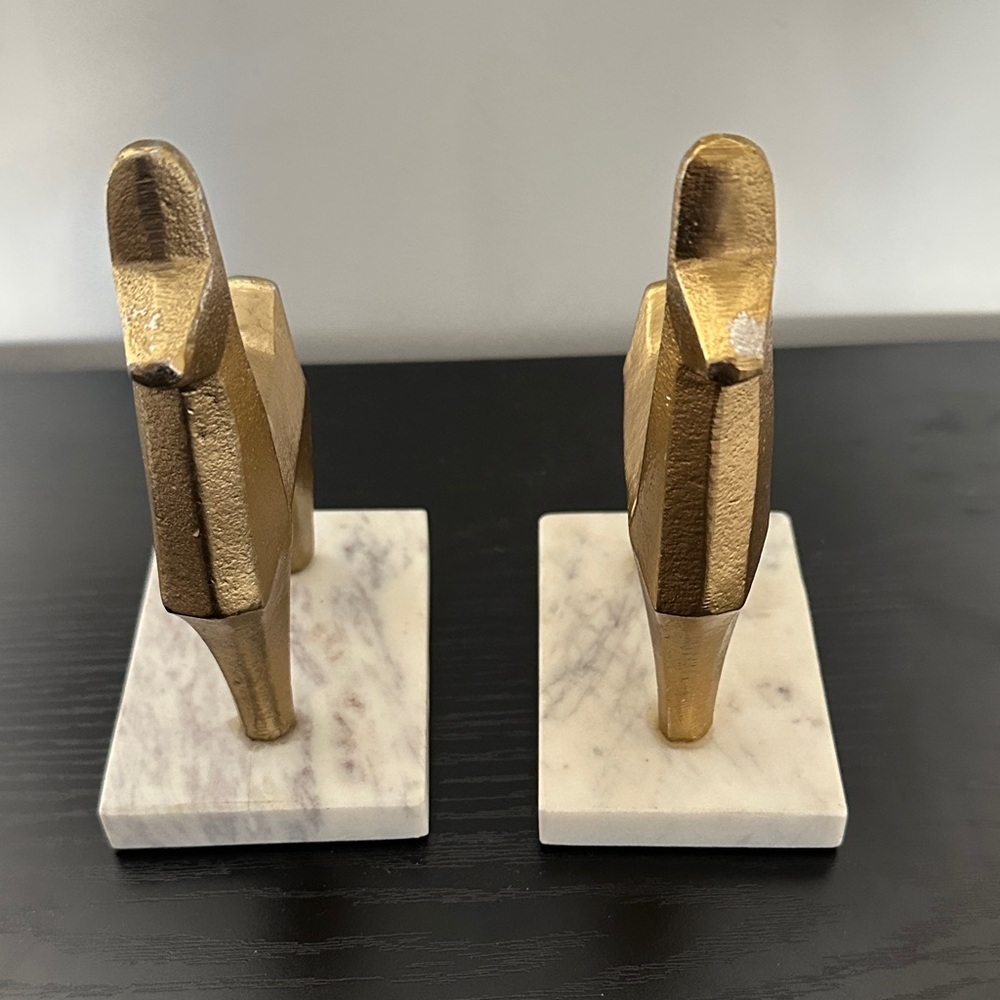 Llama Bookends